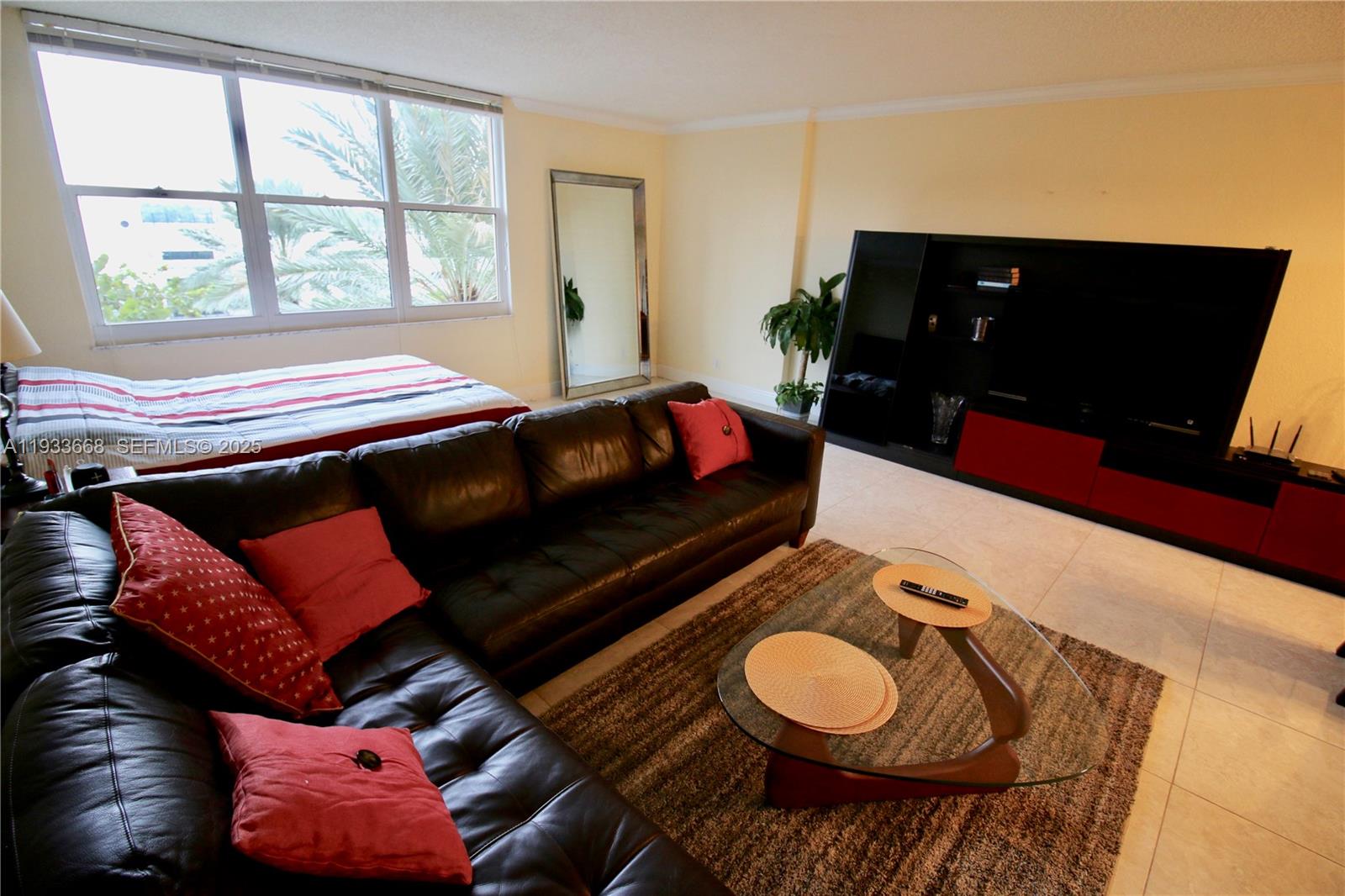 WAVE CONDO - Residential Lease