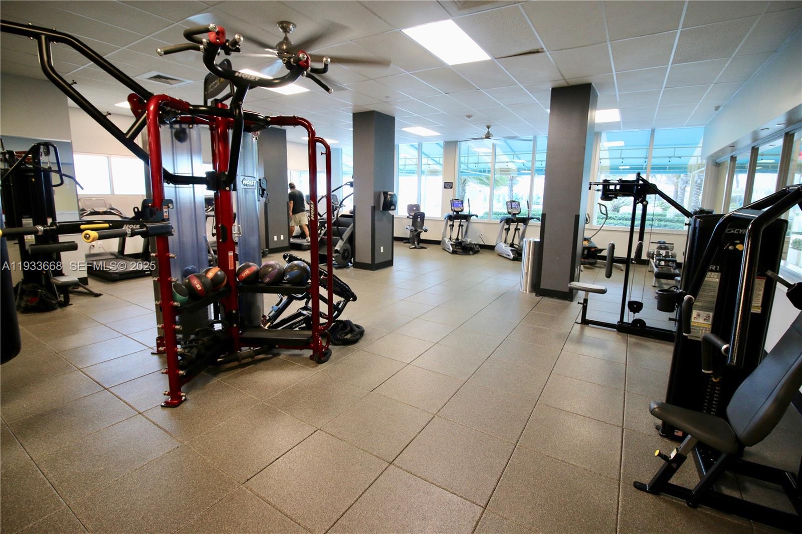 WAVE CONDO - Residential Lease