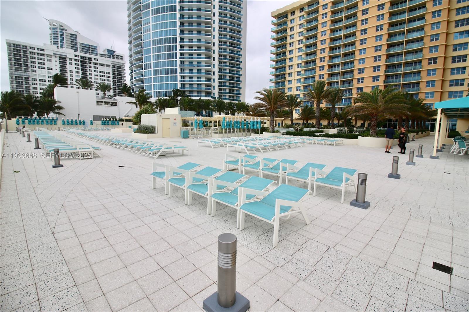 WAVE CONDO - Residential Lease