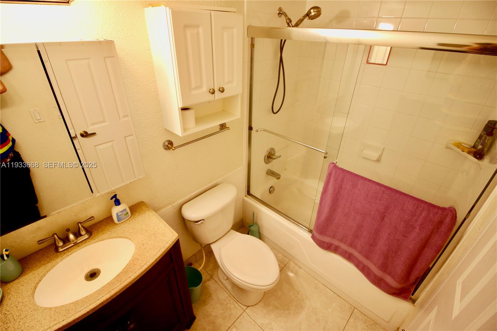 WAVE CONDO - Residential Lease