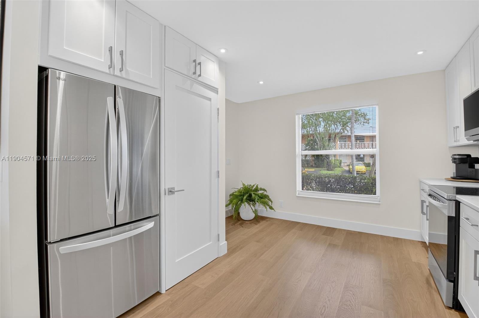 PINES OF DELRAY NORTH CON - Residential