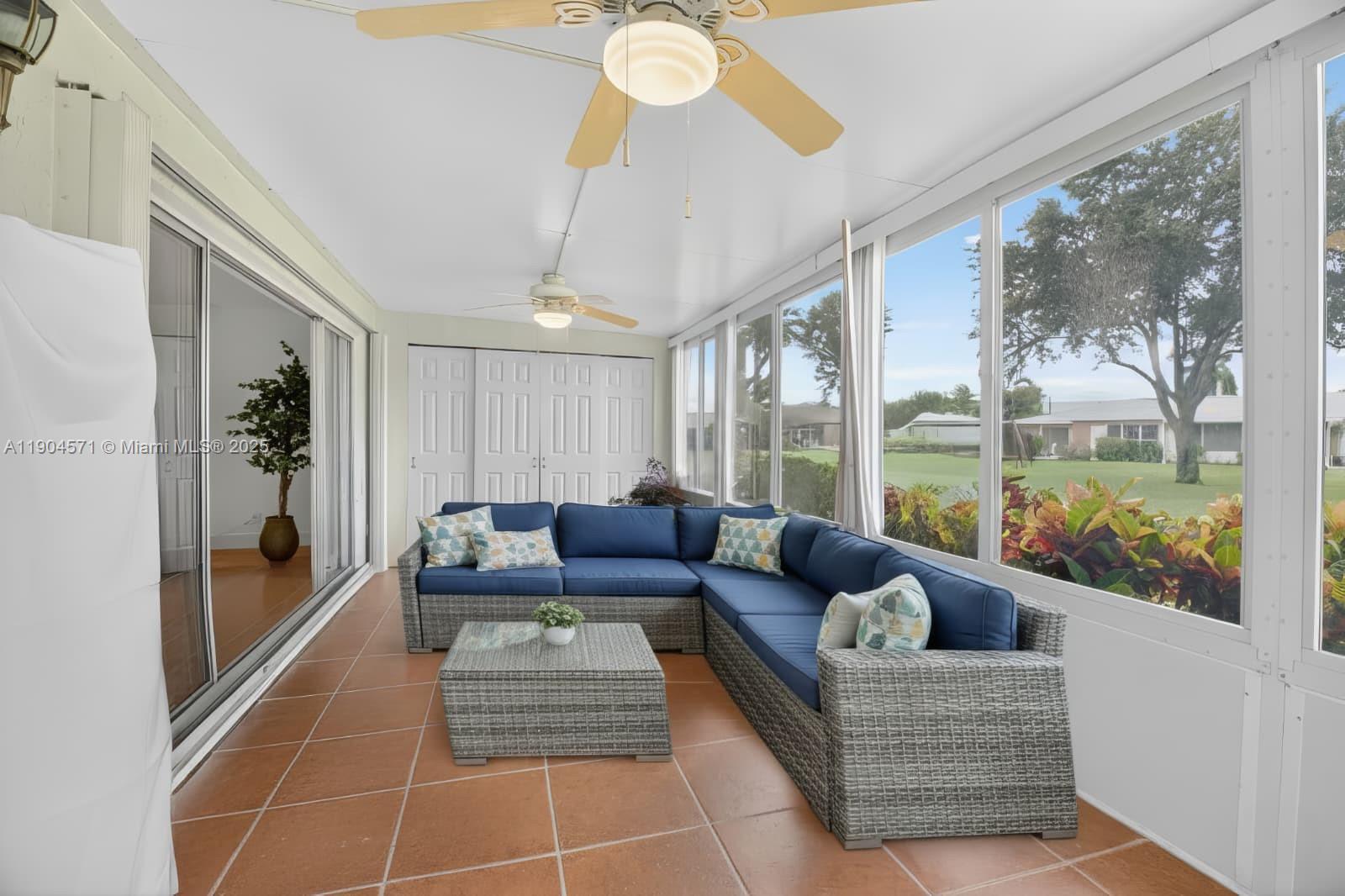 PINES OF DELRAY NORTH CON - Residential