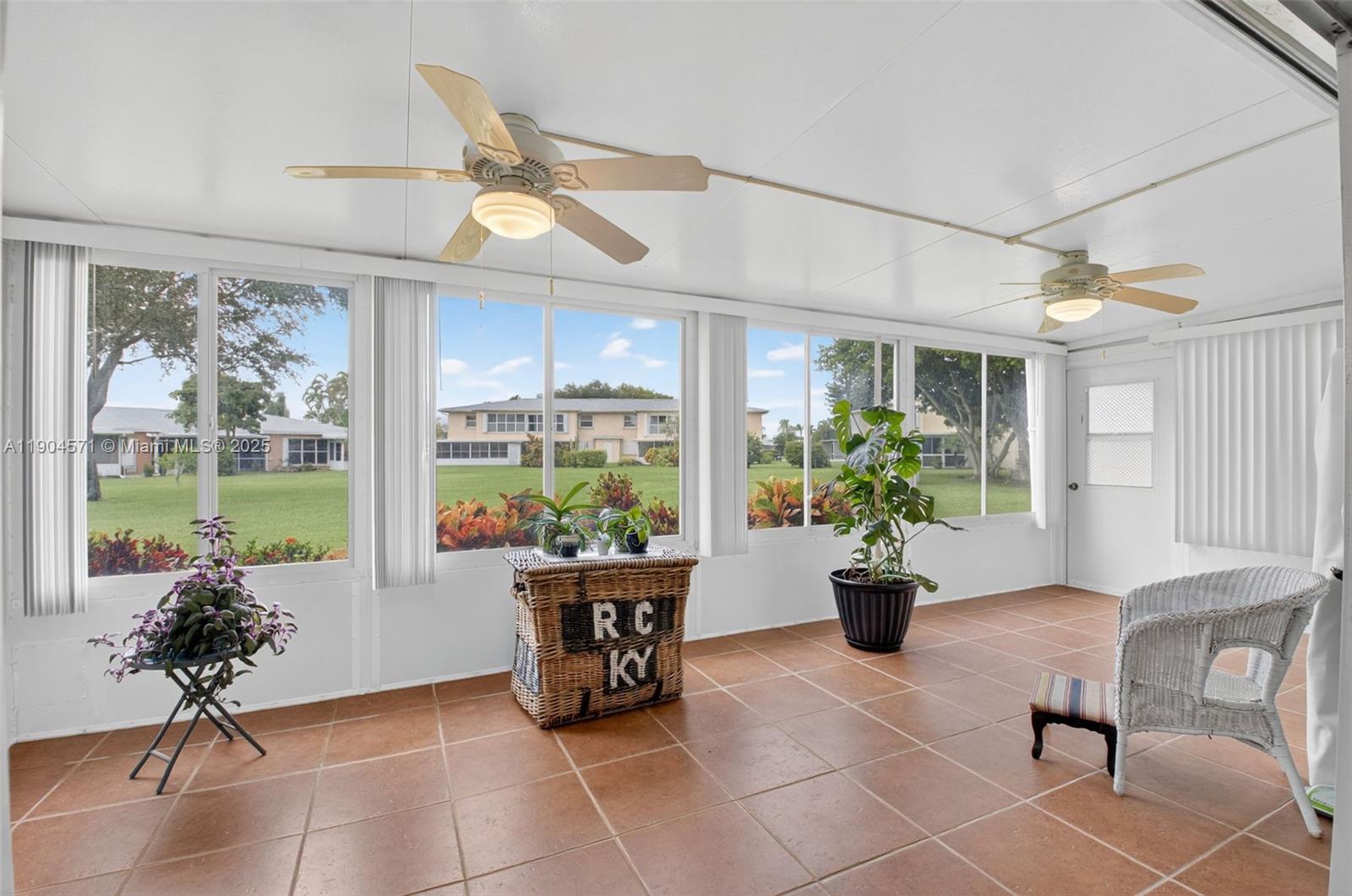 PINES OF DELRAY NORTH CON - Residential