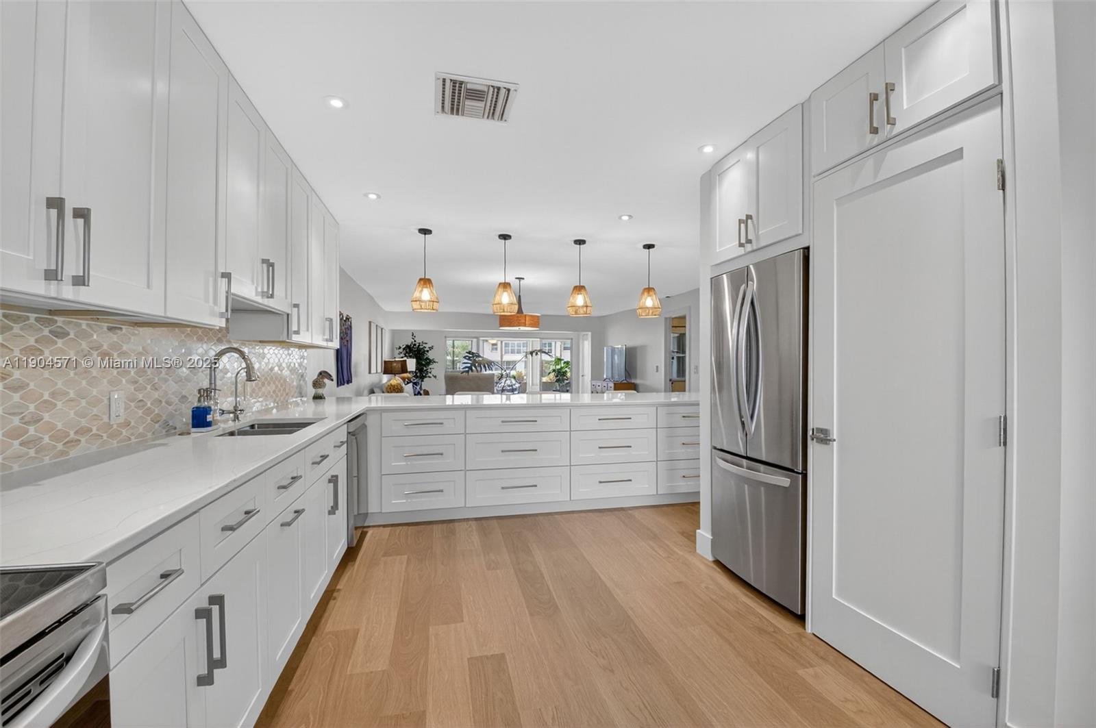 PINES OF DELRAY NORTH CON - Residential