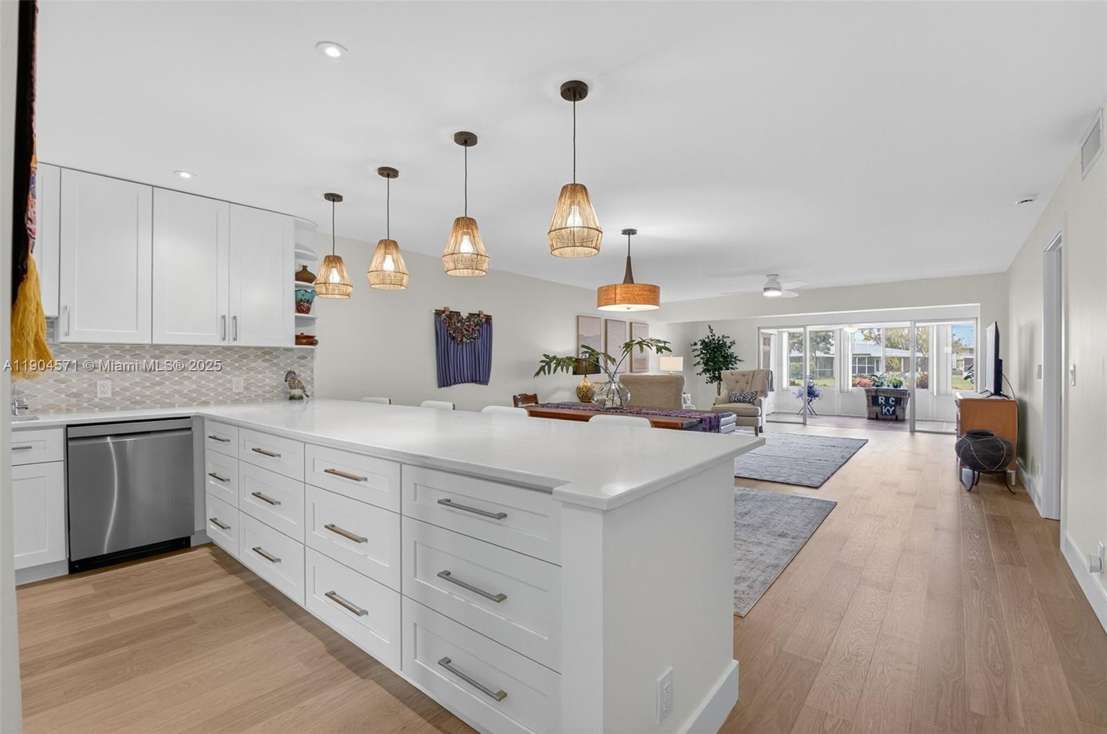 PINES OF DELRAY NORTH CON - Residential