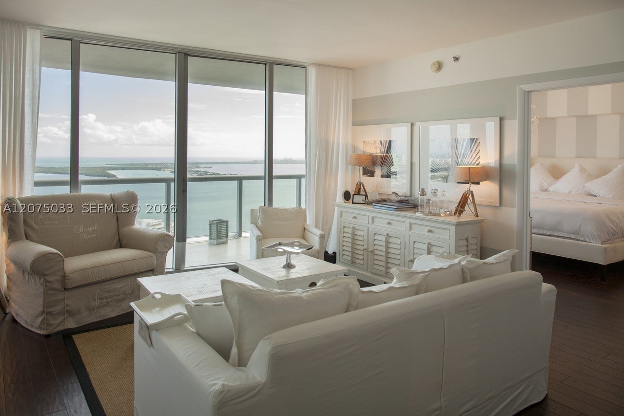 465 Brickell Ave 4703