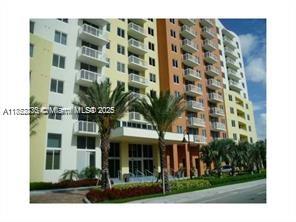 THE VENTURE AT AVENTURA EAST- LAMINATED FLODRS, WASHER AND DRYER. FULL SERVICE/5 STAR AMENITIES. ADJACENT TO TOWN CENTER PLAZA AND PUBLIX SUPERMARKET. 24 HOURS CONCIERGE, GYM, 4 POOLS, PARTY ROOM, BUSINESS CENTER AND MORE. MINUTES TO THE BEACHES, PARKS AND A+ SCHOOLS. 2 ASSIGNED PARKING + PLENTY OF GUESS PARKING + VALET.