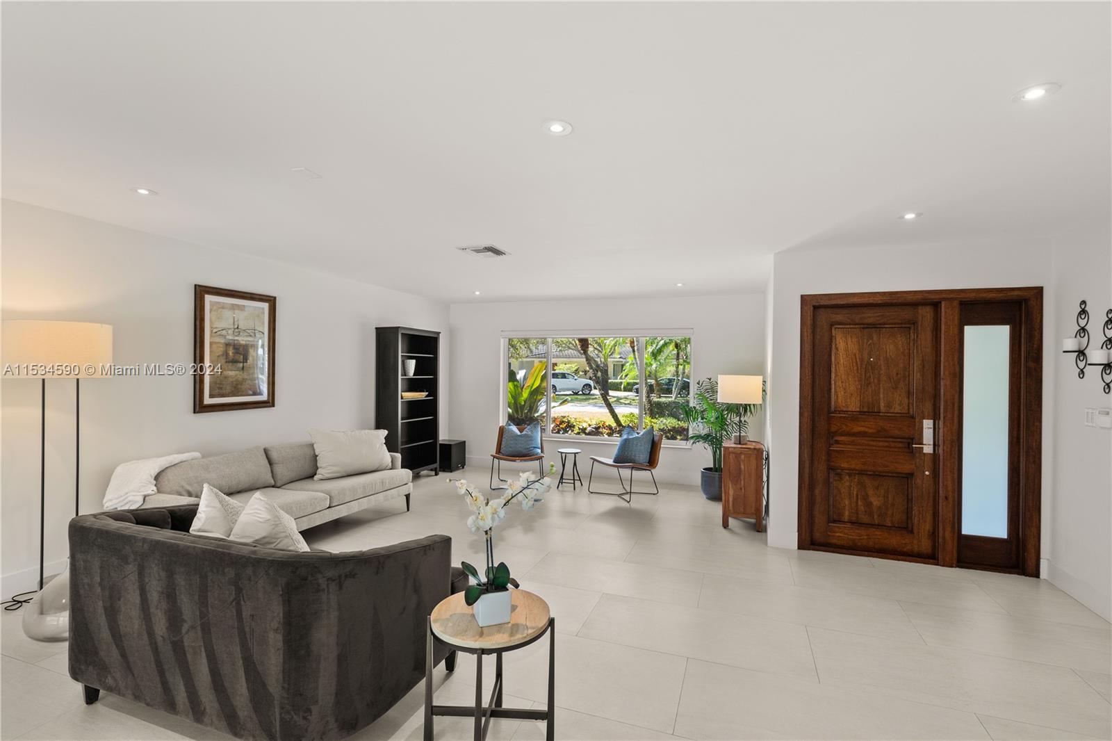 STONEHAVEN EAST - Residential