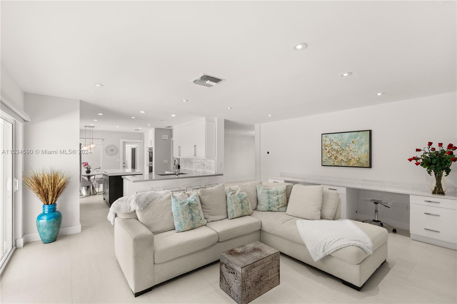 STONEHAVEN EAST - Residential