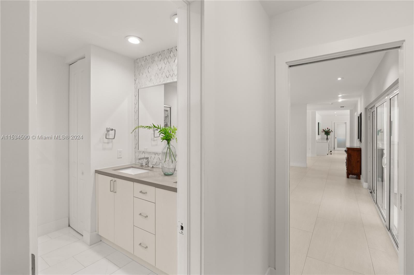 STONEHAVEN EAST - Residential