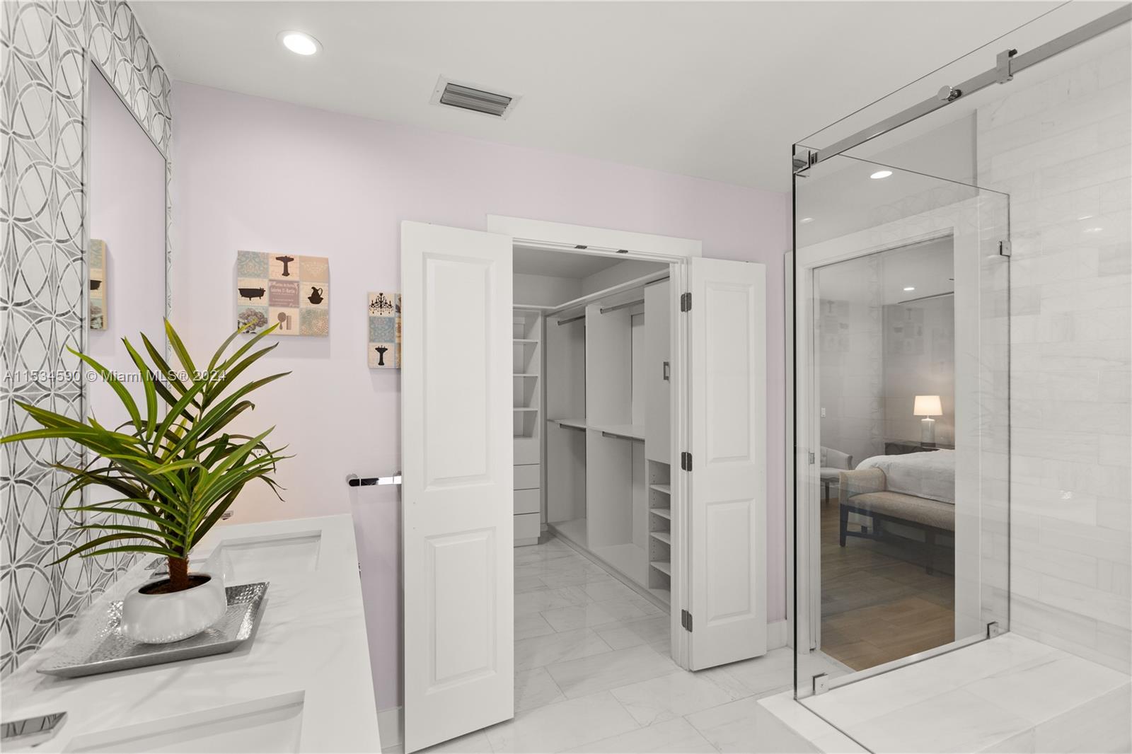 STONEHAVEN EAST - Residential