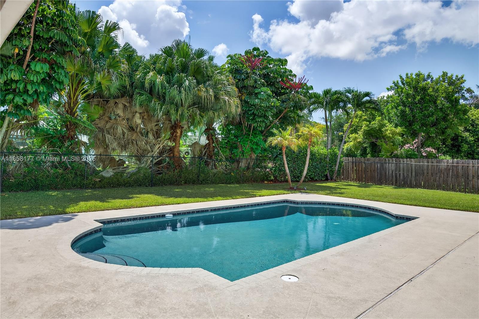1237 NW 110th Ter