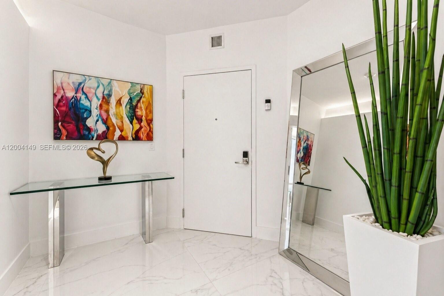 THE HARBOUR NORTH CONDO - Residential