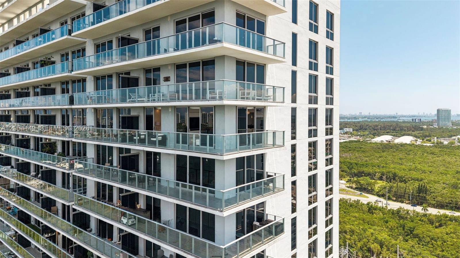 THE HARBOUR NORTH CONDO - Residential