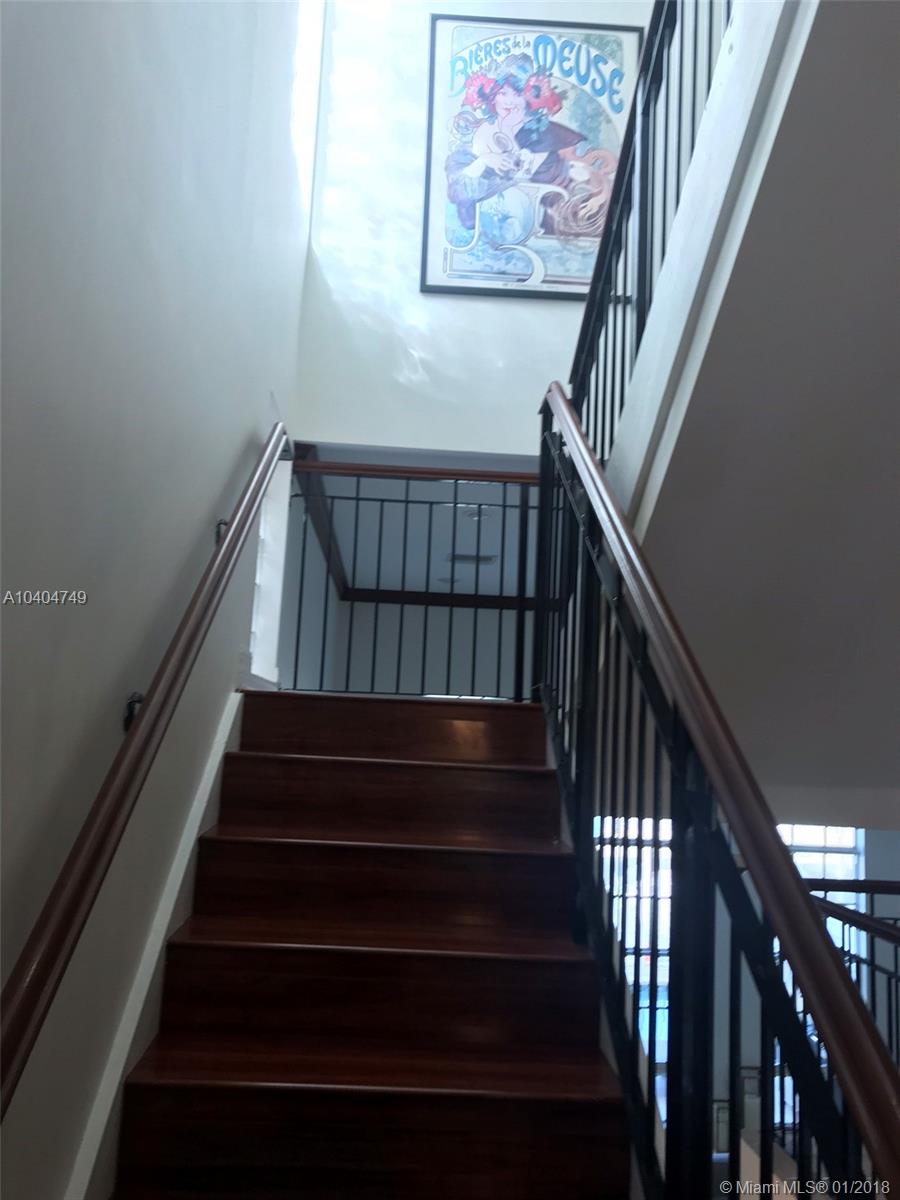 AQUAVISTA CONDO - Residential