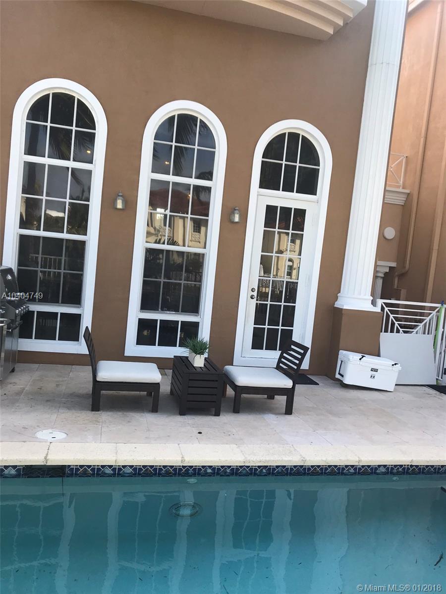 AQUAVISTA CONDO - Residential