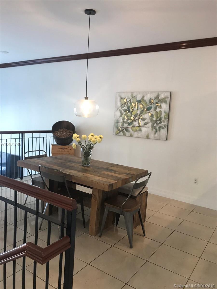 AQUAVISTA CONDO - Residential