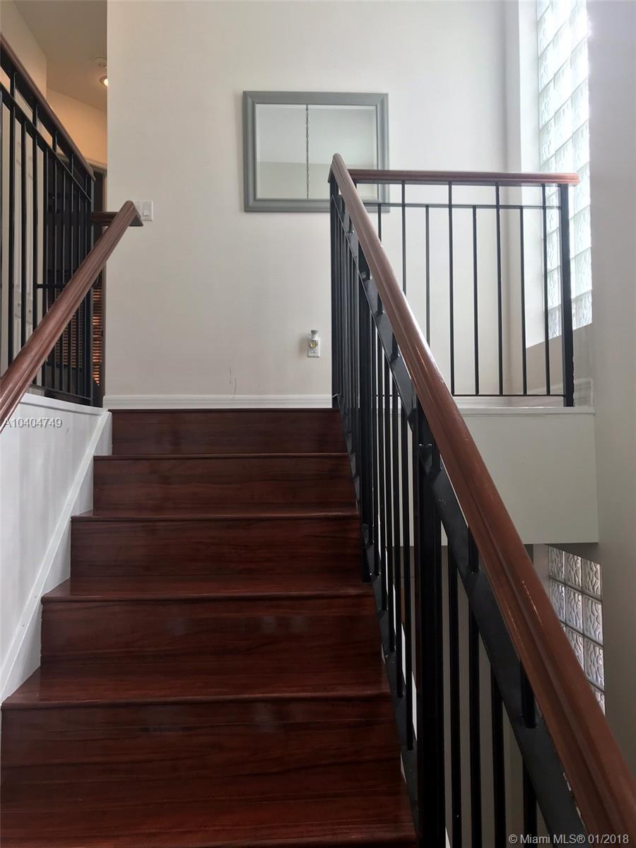 AQUAVISTA CONDO - Residential