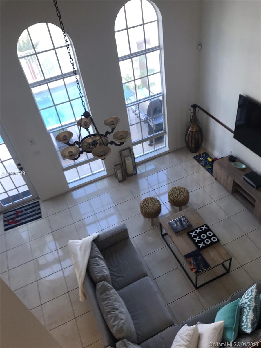 AQUAVISTA CONDO - Residential