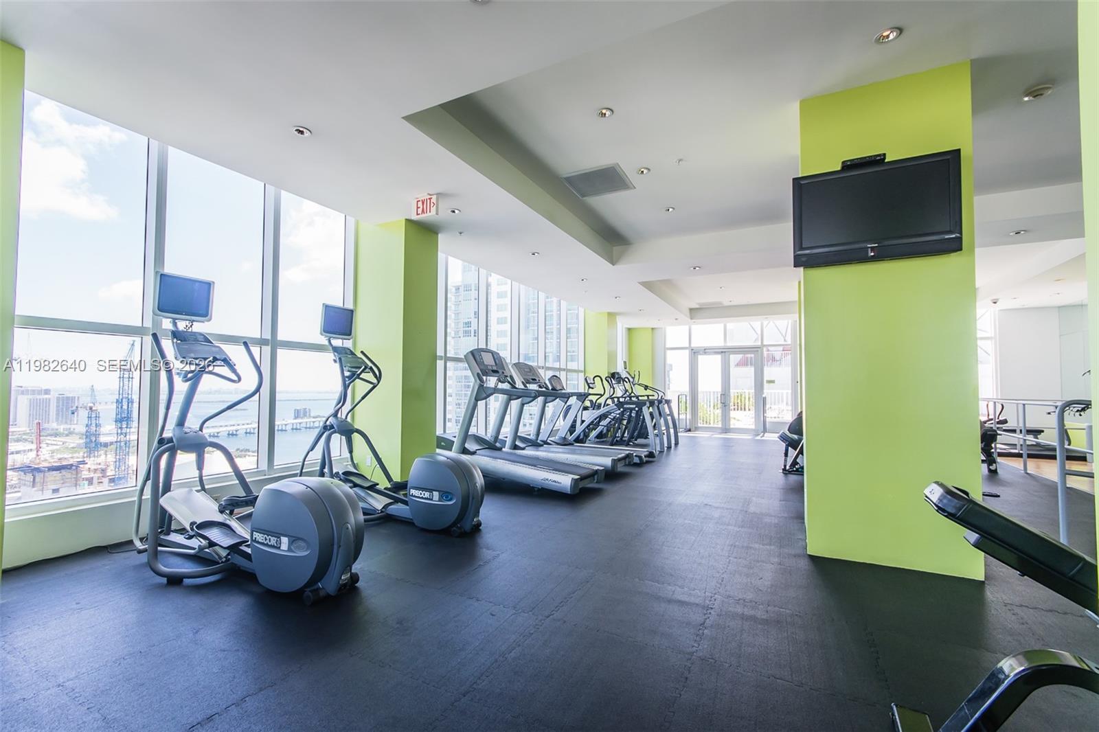 THE LOFT DOWNTOWN II COND - Residential Lease