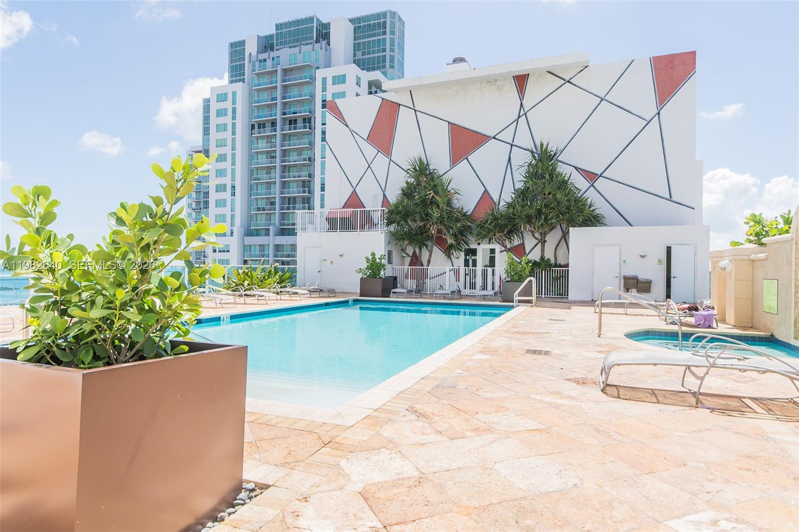 THE LOFT DOWNTOWN II COND - Residential Lease