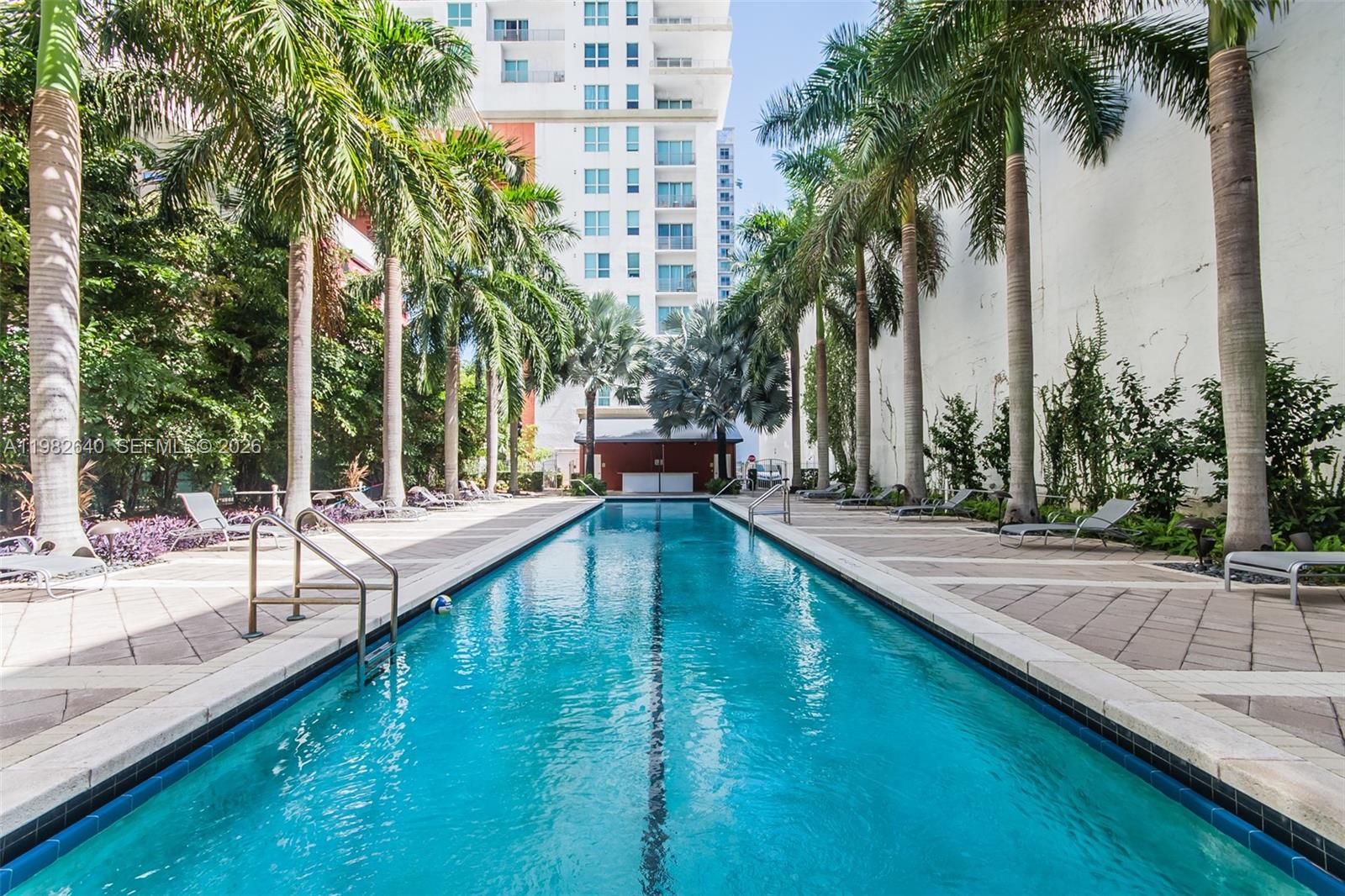 THE LOFT DOWNTOWN II COND - Residential Lease
