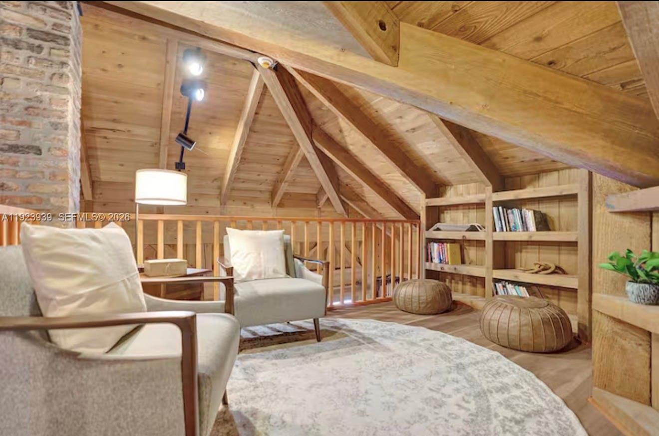 MARTHA BRIGHT FARMS - Residential