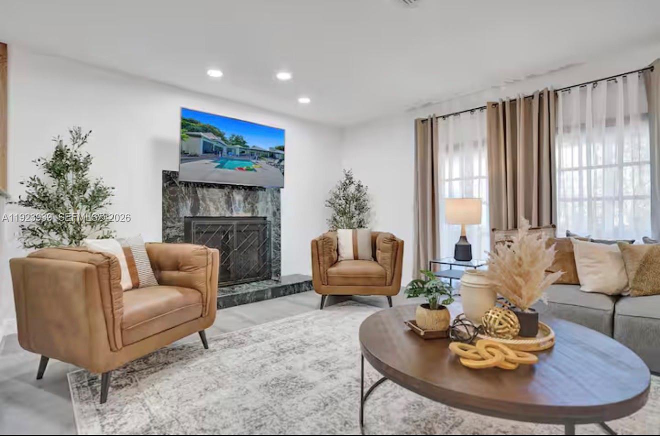 MARTHA BRIGHT FARMS - Residential