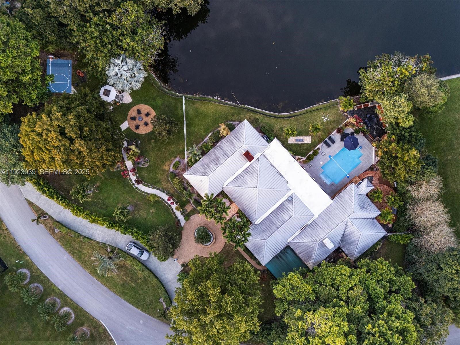 MARTHA BRIGHT FARMS - Residential