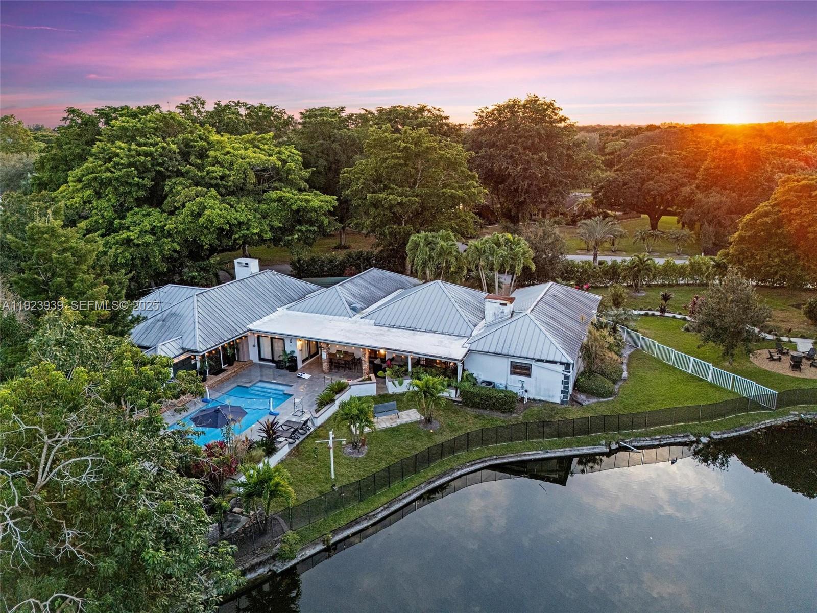 MARTHA BRIGHT FARMS - Residential