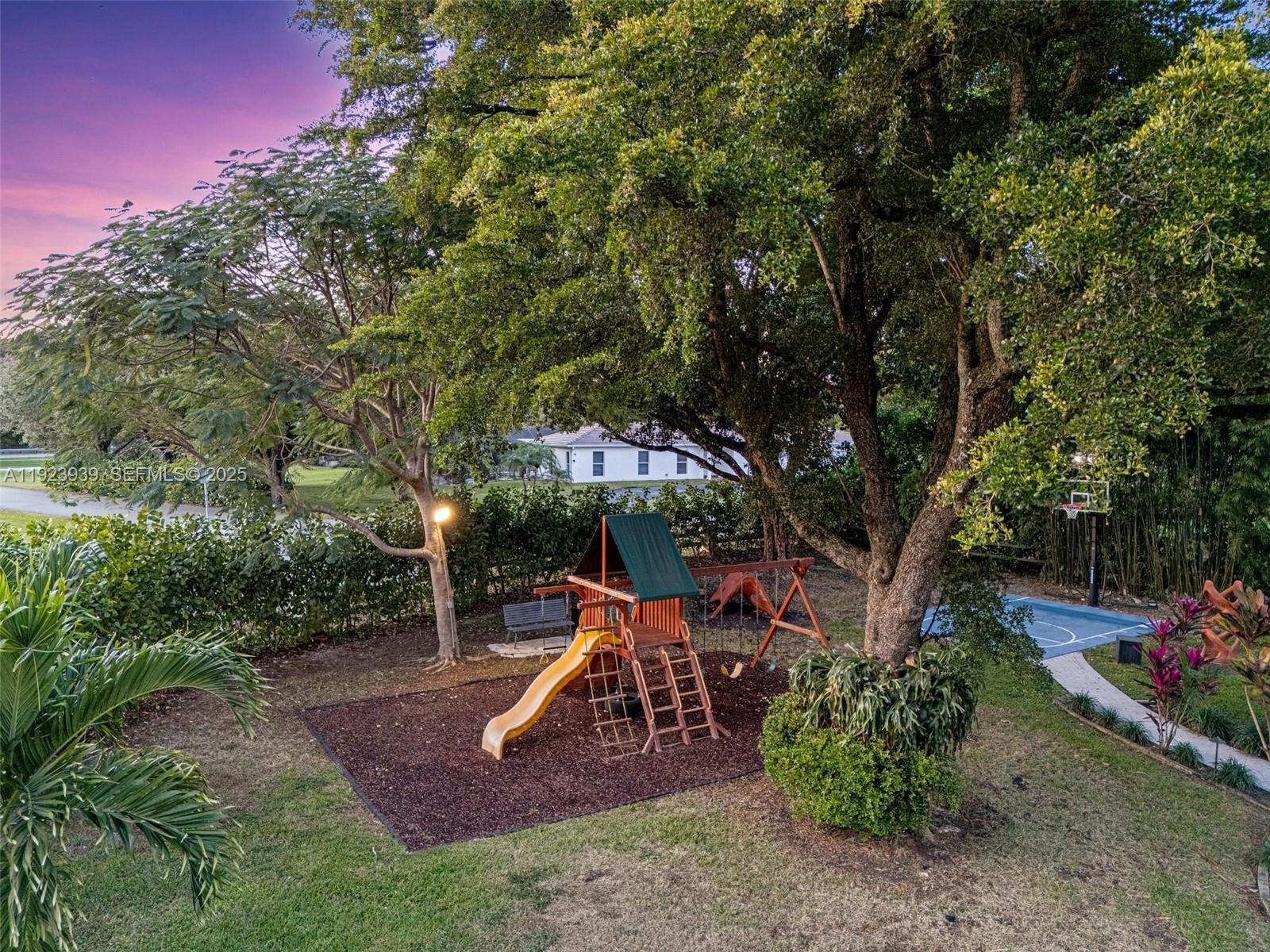 MARTHA BRIGHT FARMS - Residential