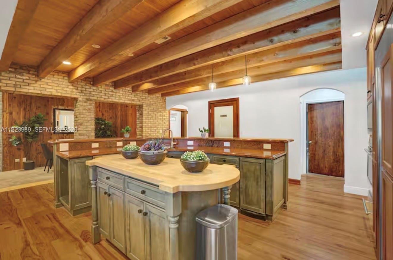 MARTHA BRIGHT FARMS - Residential