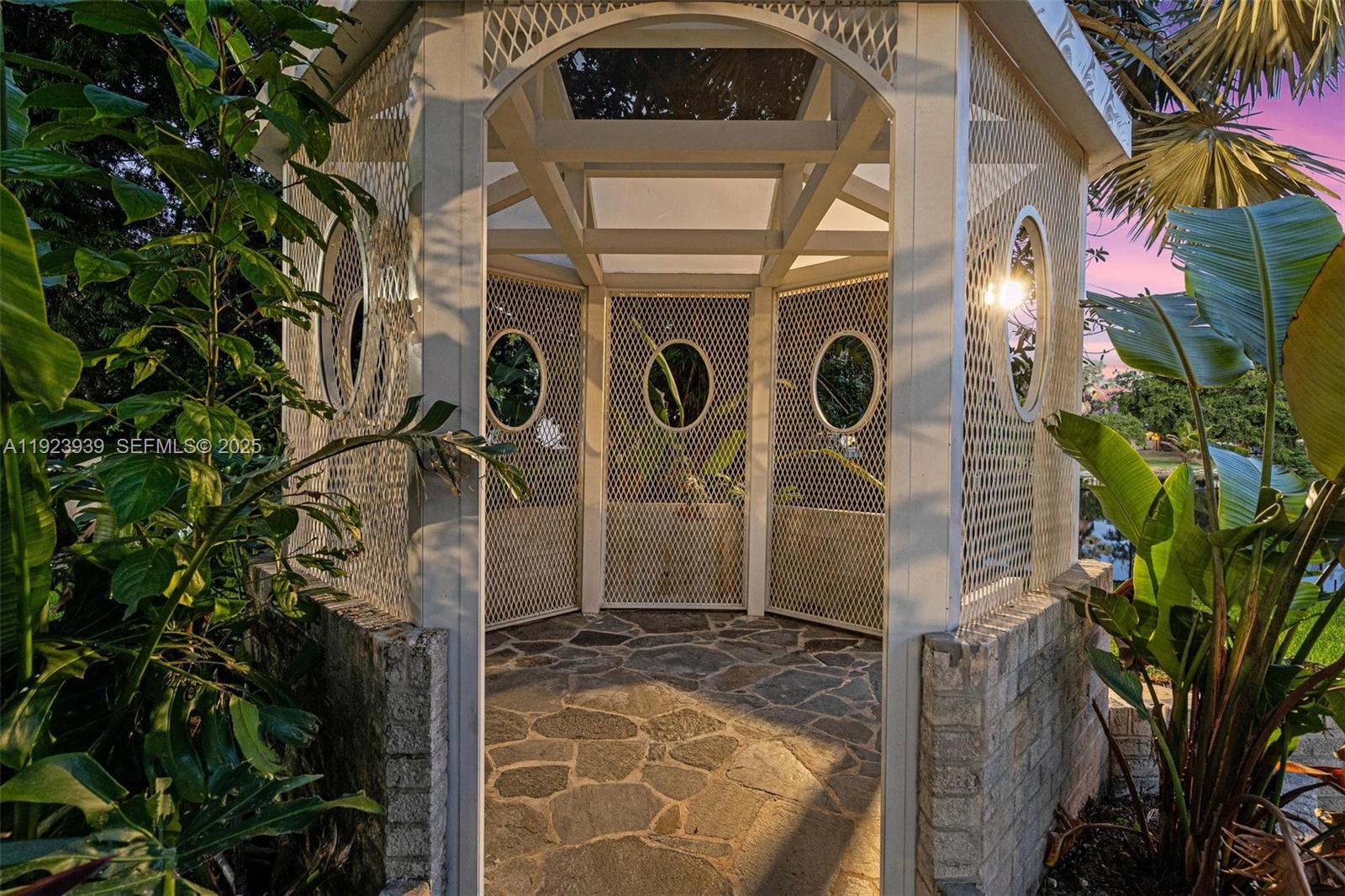 MARTHA BRIGHT FARMS - Residential