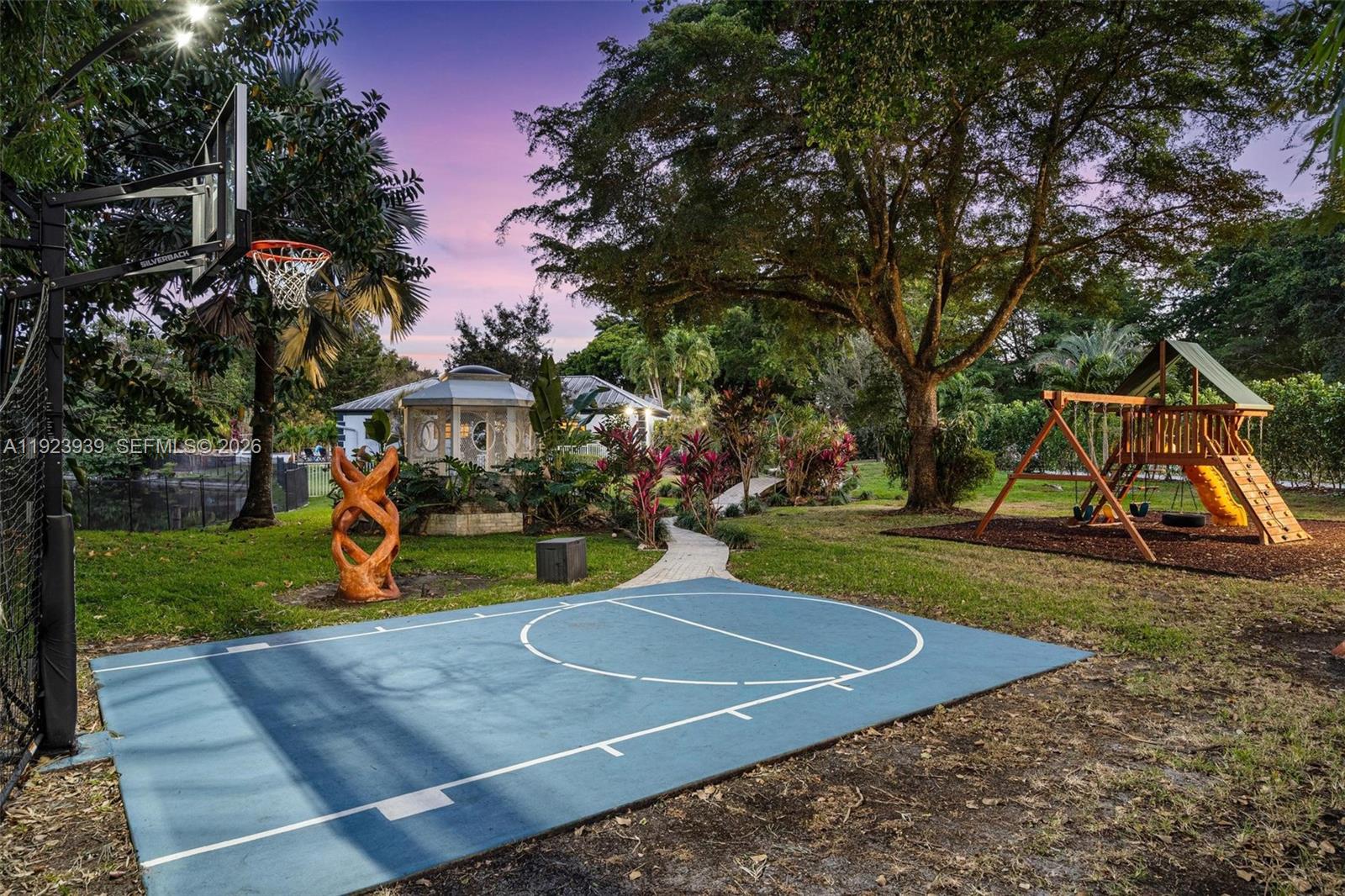 MARTHA BRIGHT FARMS - Residential