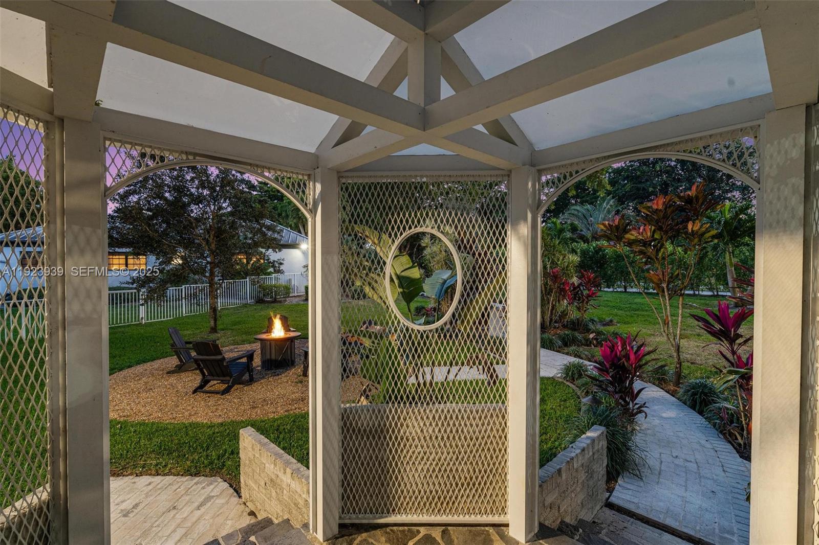 MARTHA BRIGHT FARMS - Residential