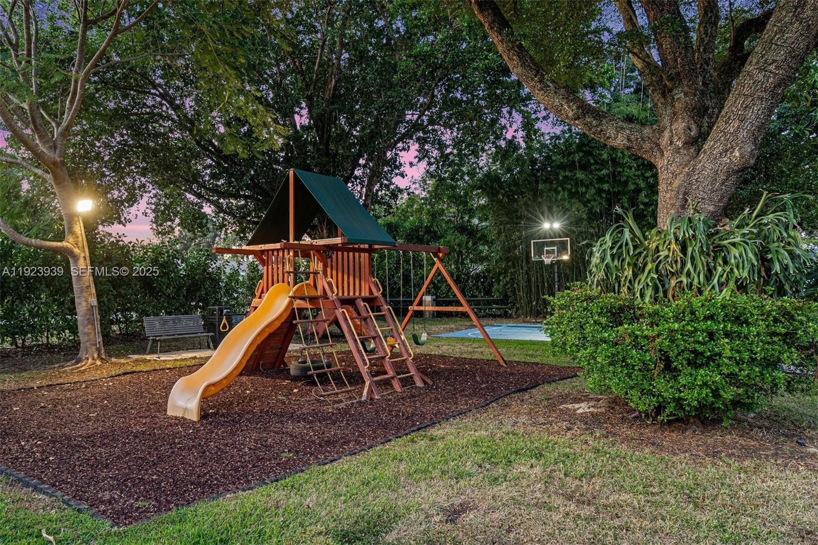 MARTHA BRIGHT FARMS - Residential