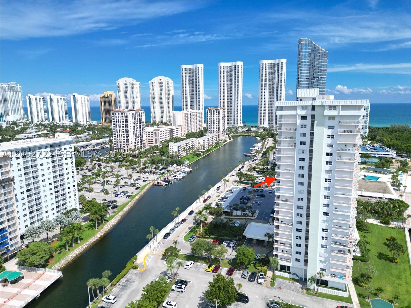 500 Bayview Dr 1421