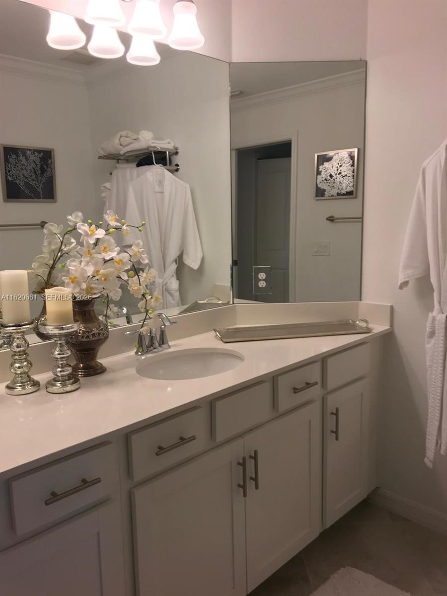 Veranda Condominiums - Residential