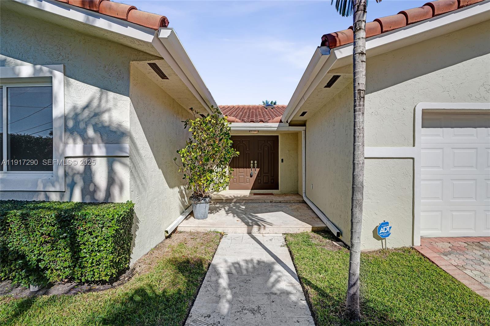 EASTERN SHORES 1ST ADDN - Residential