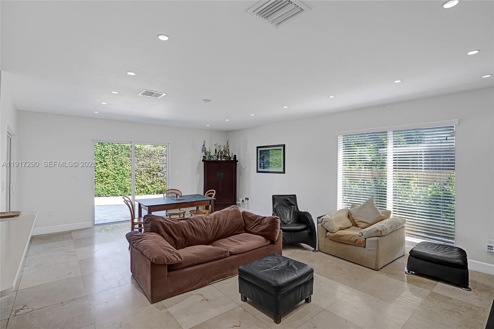 EASTERN SHORES 1ST ADDN - Residential