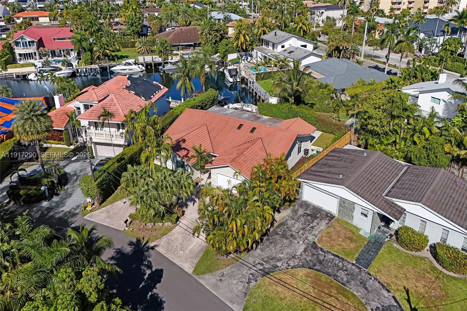 EASTERN SHORES 1ST ADDN - Residential