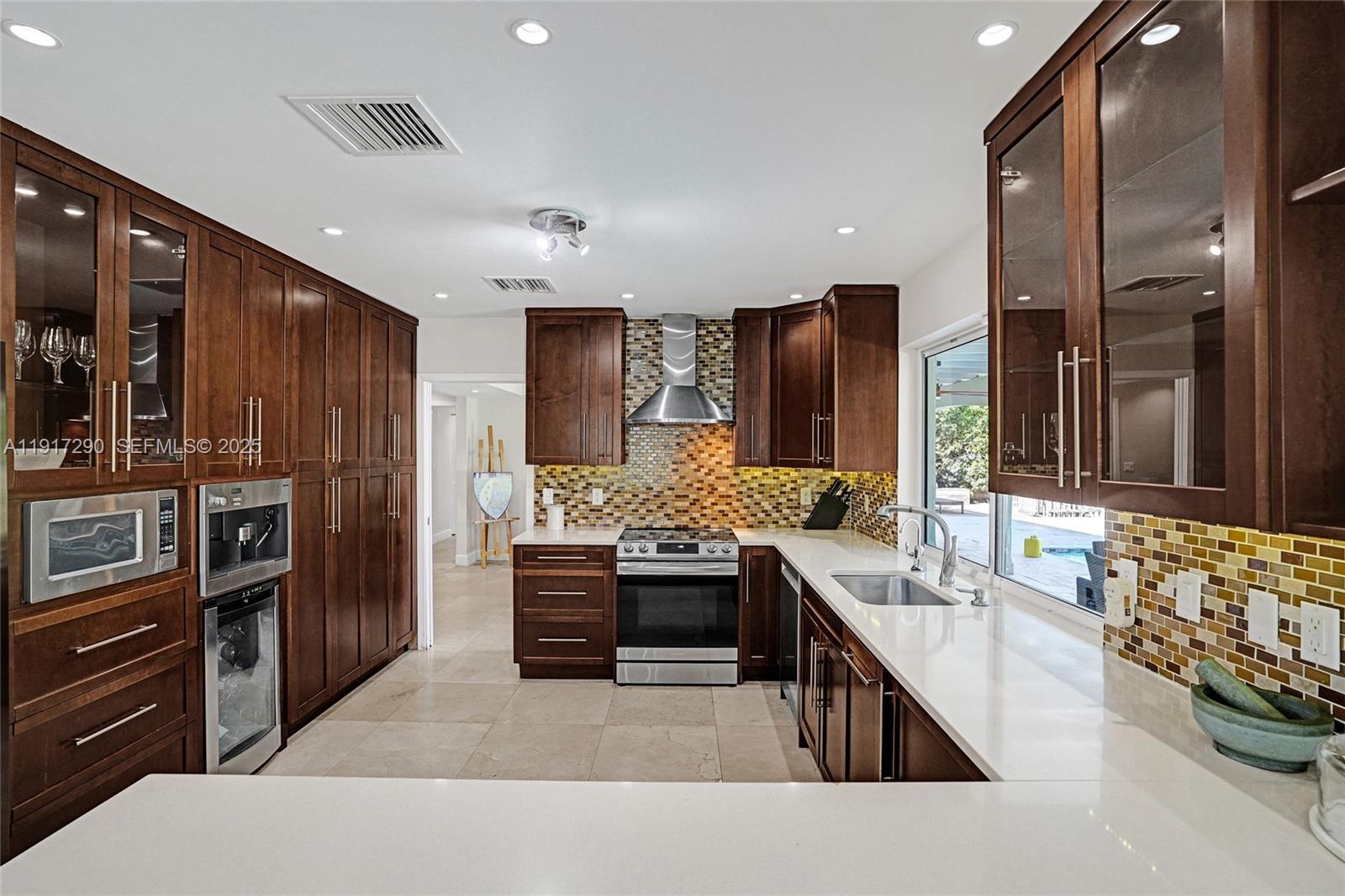 EASTERN SHORES 1ST ADDN - Residential