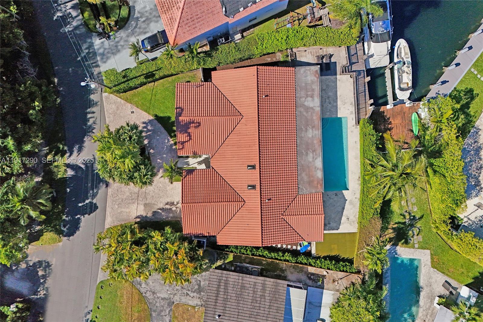 EASTERN SHORES 1ST ADDN - Residential