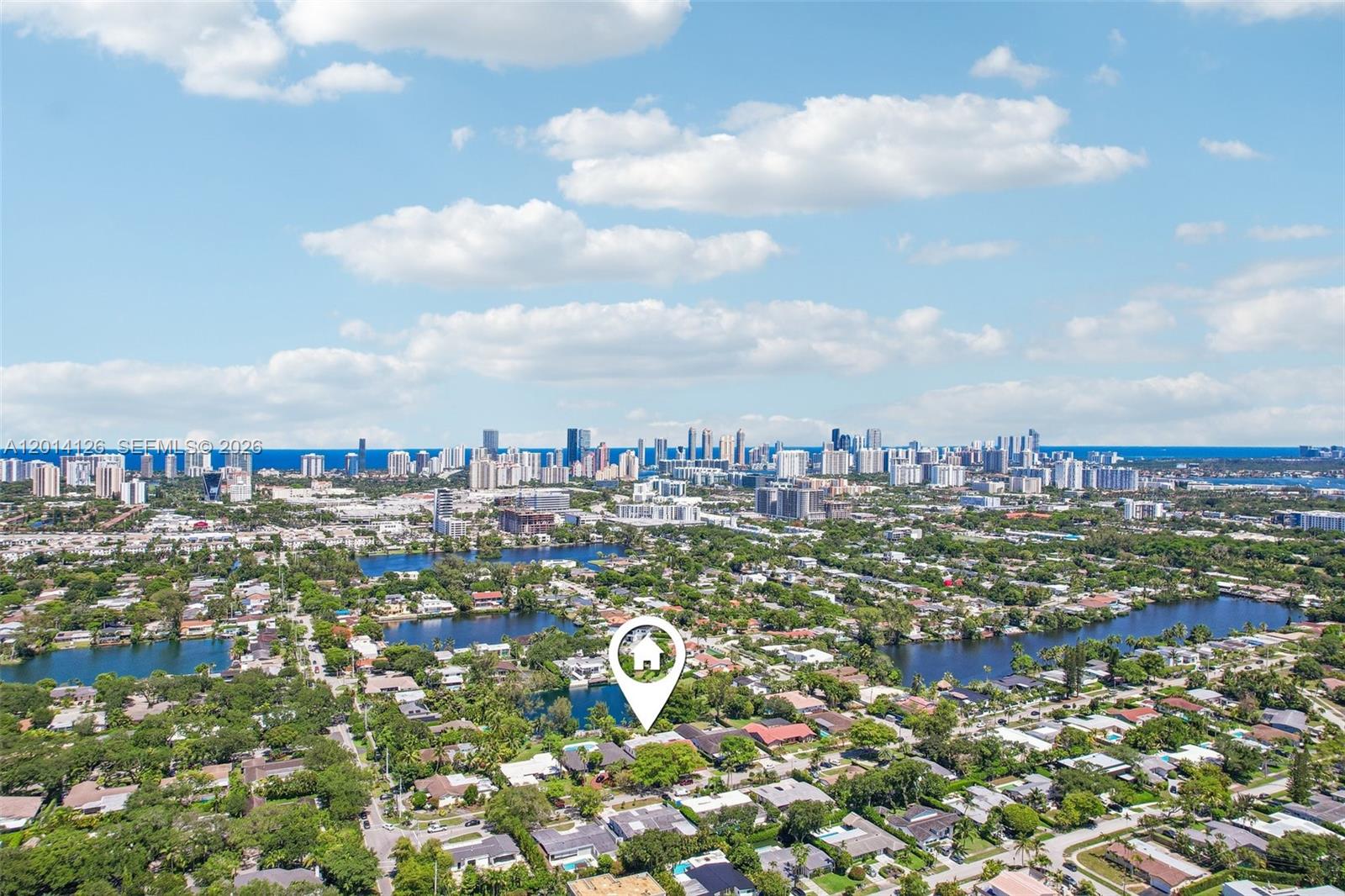 NORTH LAKE ESTATES - Residential