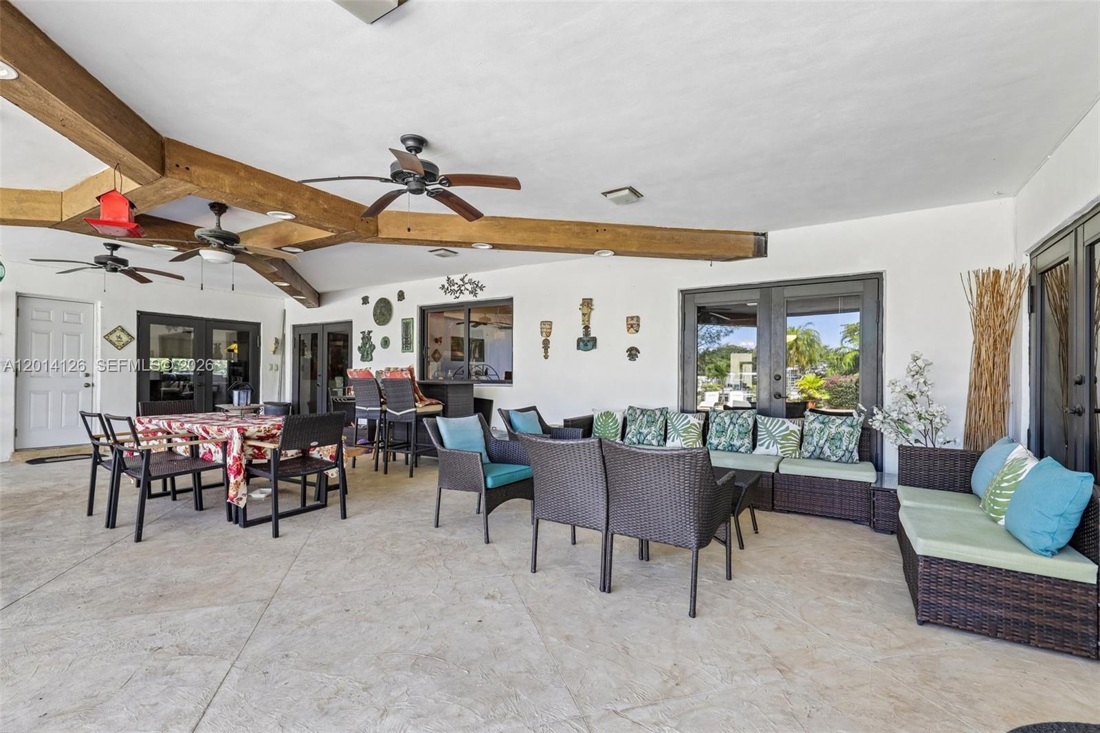NORTH LAKE ESTATES - Residential
