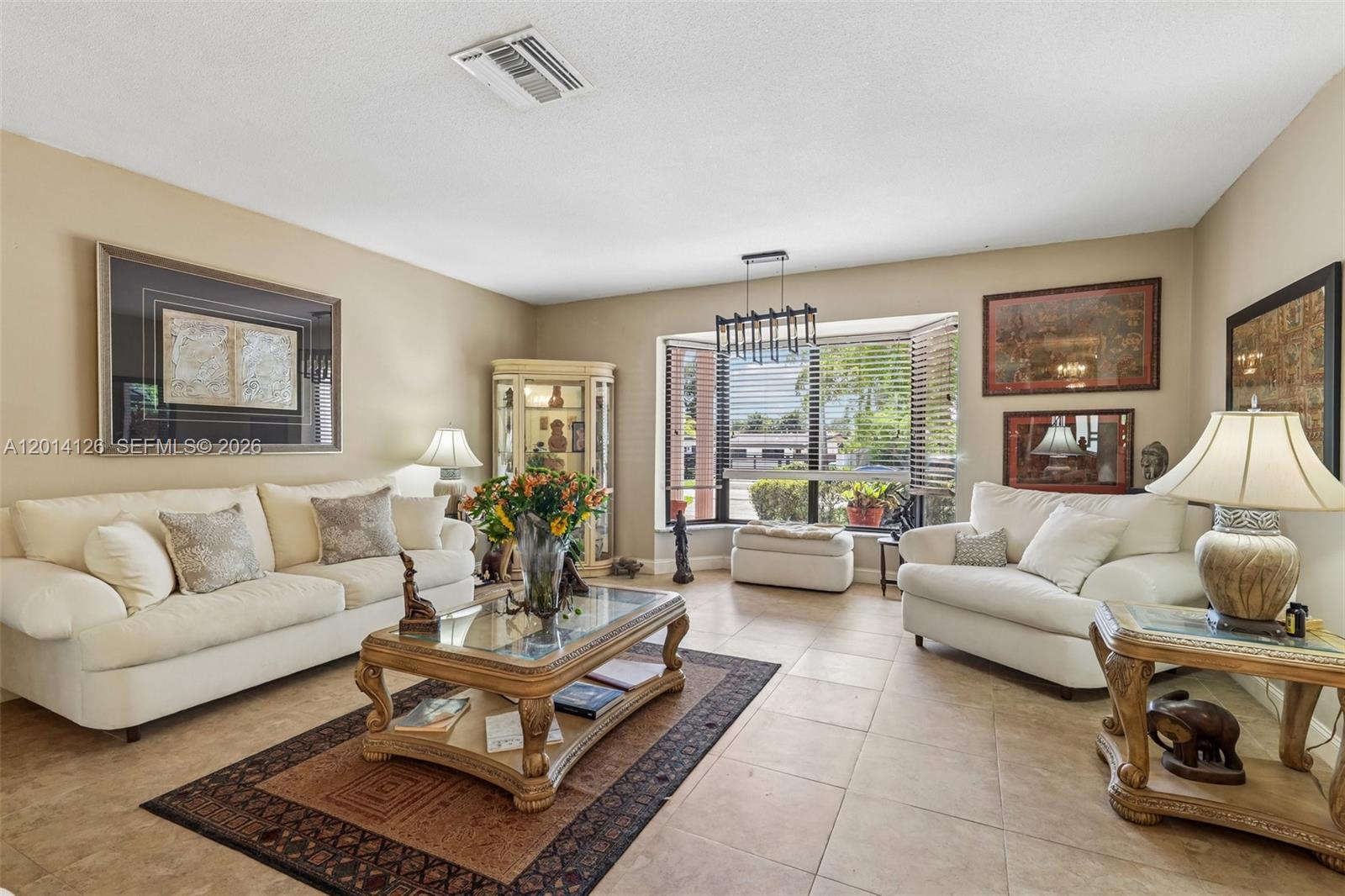NORTH LAKE ESTATES - Residential