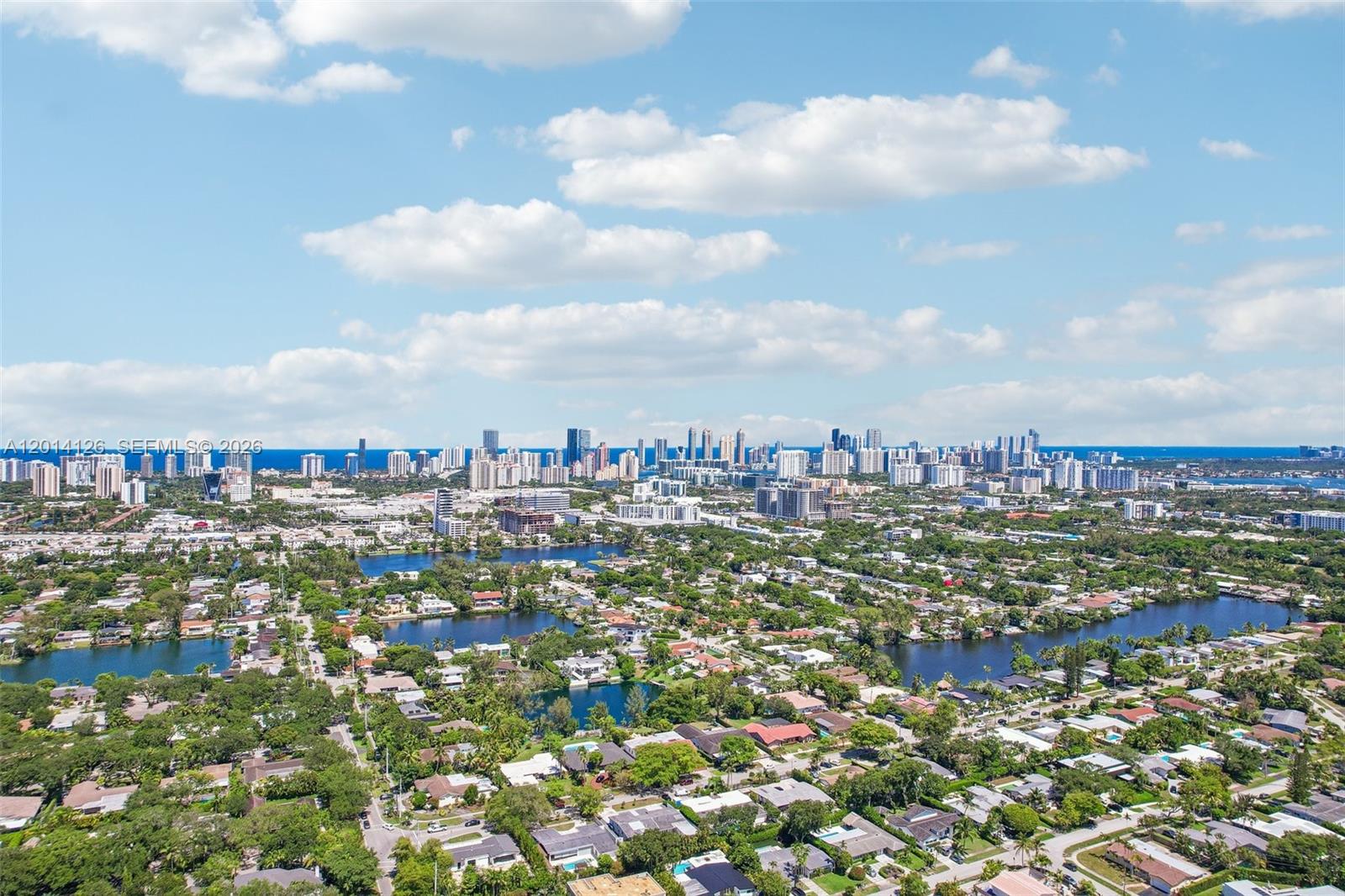 NORTH LAKE ESTATES - Residential