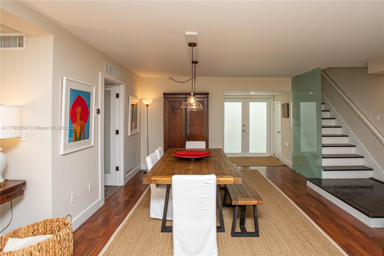 CAPE FLA CLUB CONDO CLUST - Residential Lease