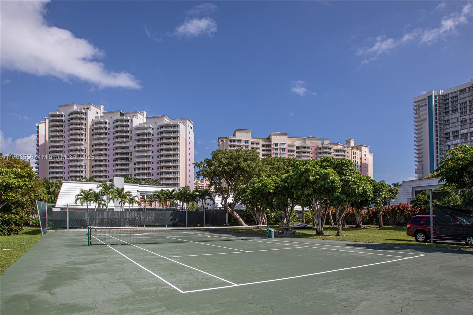 CAPE FLA CLUB CONDO CLUST - Residential Lease