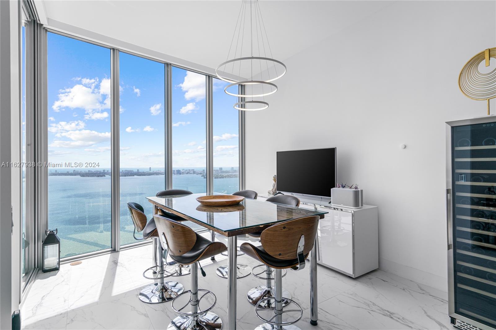 BISCAYNE BEACH CONDO - Residential